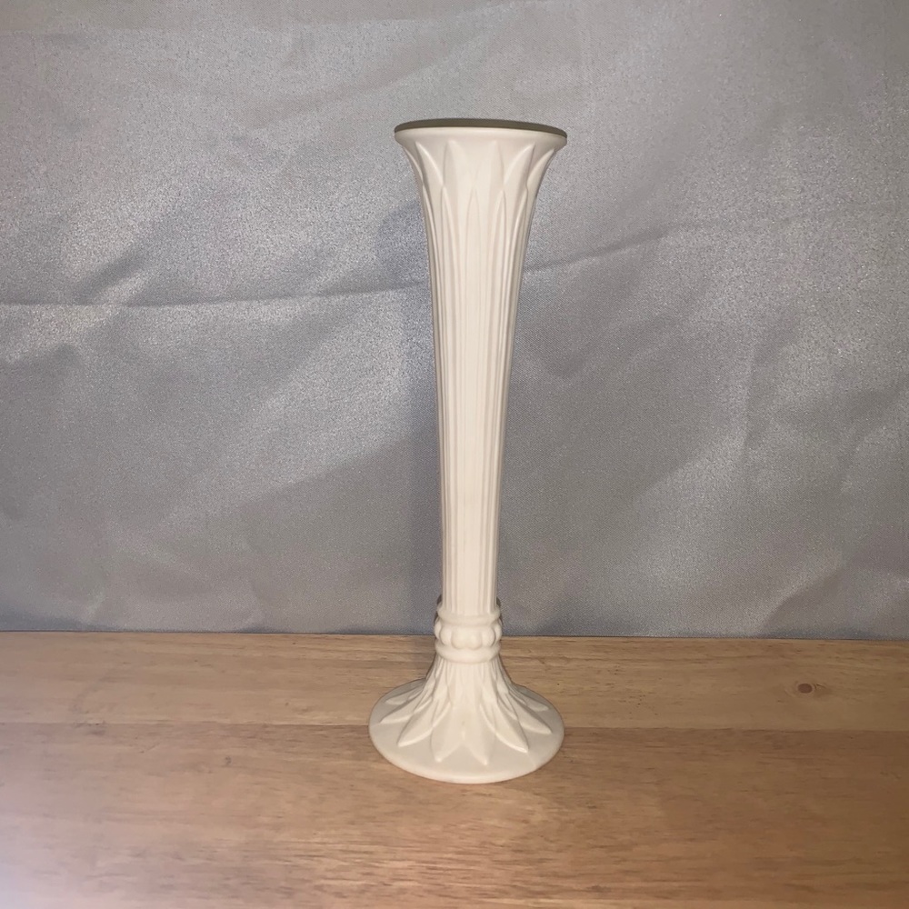 Lenox 9" Vase, Tivoli Collection